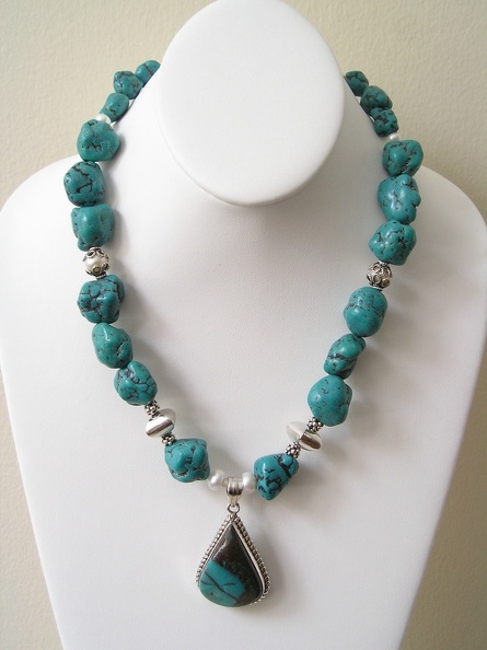 Turquoise_sterling_pendant_necklace.jpg