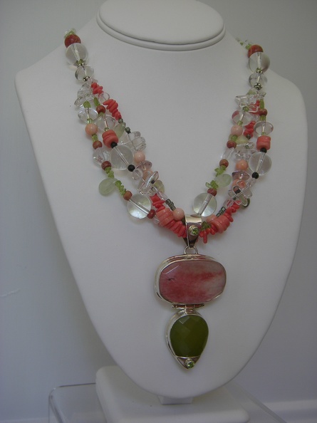 Strawberry_quartz_with_green_chalcedony_pendant_on_triple_t.jpg